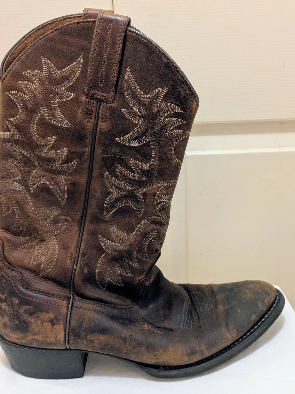 Ariat Heritage R Toe Western Distressed Brown Boots Sz 11D Style 0002204 (34725)